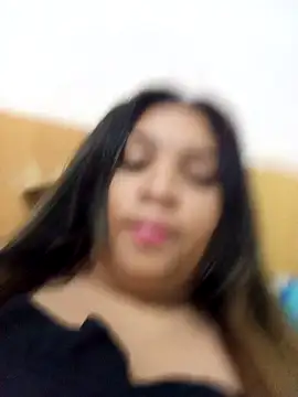 ambarlennoix online show from 01/12/25, 04:31