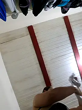 Zaralu  online show from 02/16/25, 12:19