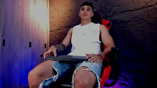 joseph boy online show from 11/08/25, 11:43