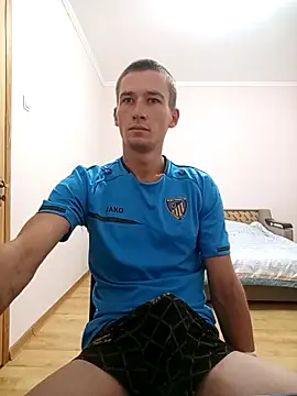 Snapshot of serhii19791 chatting on 10/11/25, 08:24 serhii19791 online show from 10/11/25, 08:24