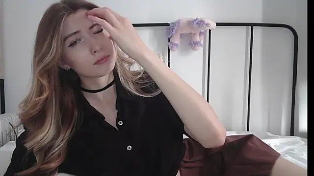 ErikaShyy online show from 07/08/26, 09:47