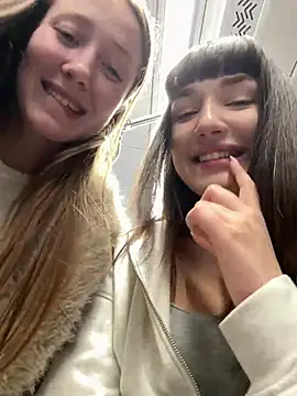 Sophie Avory online show from 03/05/25, 08:32