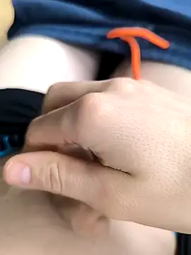 Snapshot of geilehecke1 chatting on 03/01/25, 11:39 geilehecke1 online show from 03/01/25, 11:39