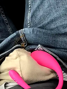 Snapshot of geilehecke1 chatting on 03/18/25, 06:14 geilehecke1 online show from 03/18/25, 06:14