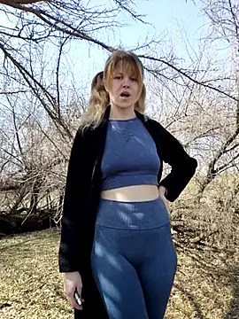 astiSWEET online show from 03/21/25, 07:11