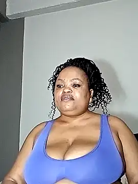 hugemelonsxxx online show from 02/01/25, 05:37