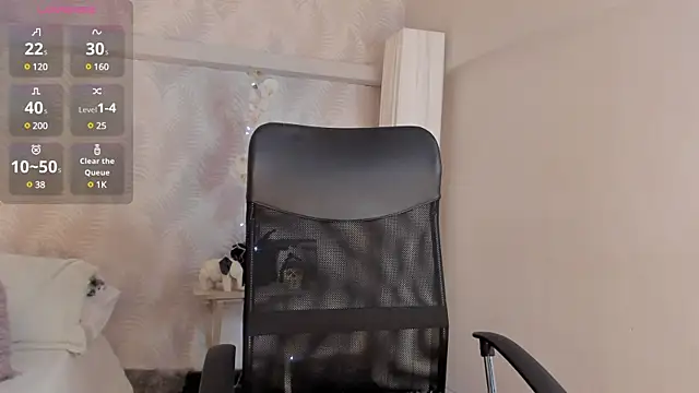 CyntiaAdams online show from 01/14/25, 04:18