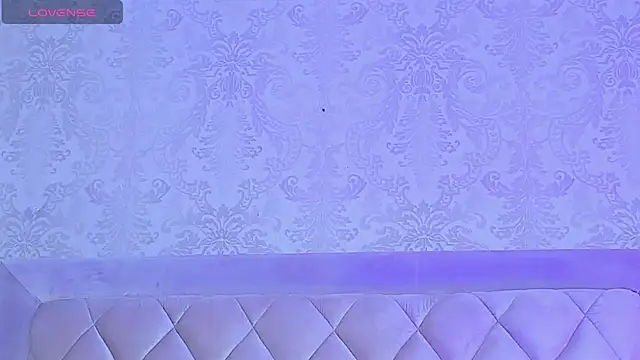 LiaFlowers online show from 12/31/24, 01:36