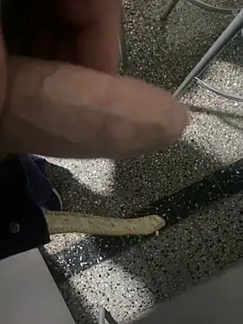 Julian 23312 online show from 03/21/26, 04:50