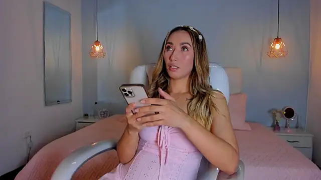 Emma23   online show from 03/02/25, 02:30