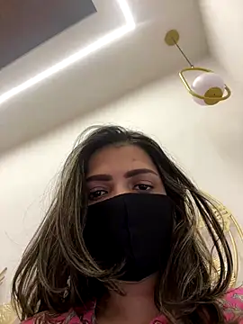 Snapshot of MaYaa__11 chatting on 01/07/26, 07:22 MaYaa 11 online show from 01/07/26, 07:22