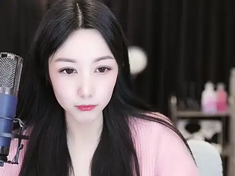 Nuyoah-77 online show from 01/22/25, 07:03