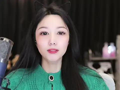 Nuyoah-77 online show from 02/17/25, 03:20