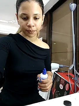 Snapshot of LadyAvalon chatting on 11/08/25, 05:45 LadyAvalon online show from 11/08/25, 05:45