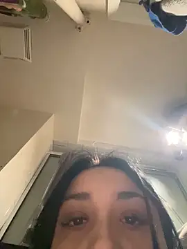 girlygirl1313 online show from 12/26/24, 03:53