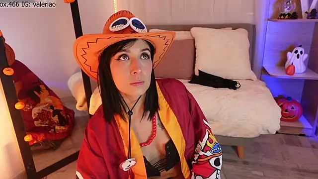 ValeriaCox online show from 10/31/25, 04:19