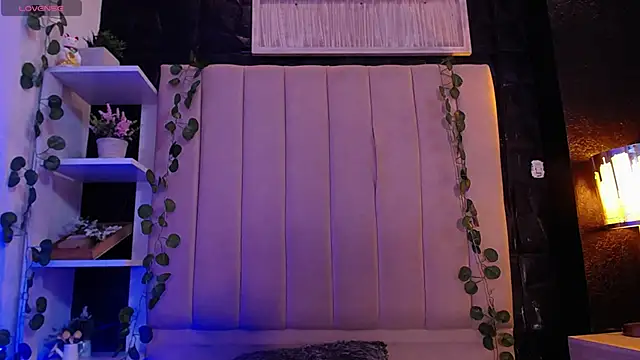 Mia Rinn online show from 01/31/25, 06:57