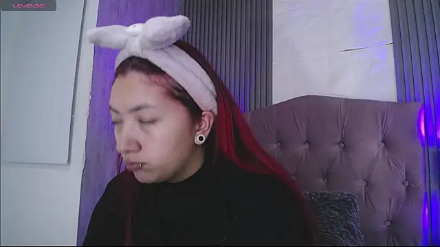 Mia Rinn online show from 12/03/25, 01:42