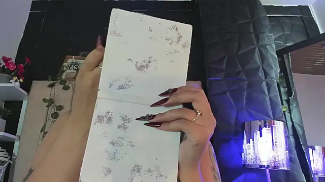 Mia Rinn online show from 01/10/26, 03:03