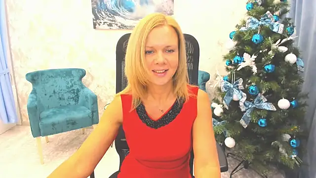 AgathaKlouin online show from 12/30/24, 04:09