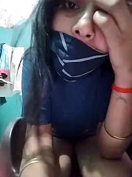 Hotty-Divya online show from 03/30/26, 02:45