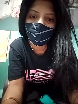 Hotty-Divya online show from 04/01/26, 02:03