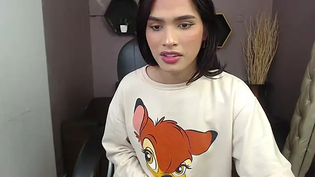 Snapshot of Greys_ath chatting on 02/04/25, 03:00 Greys ath online show from 02/04/25, 03:00