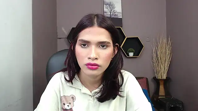 Snapshot of Greys_ath chatting on 02/15/25, 03:52 Greys ath online show from 02/15/25, 03:52