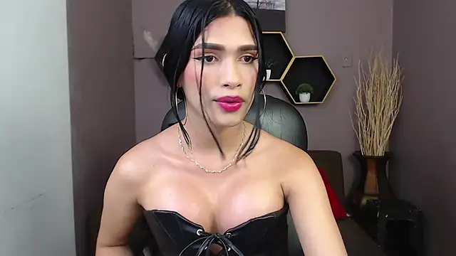 Snapshot of Greys_ath chatting on 03/07/25, 01:31 Greys ath online show from 03/07/25, 01:31