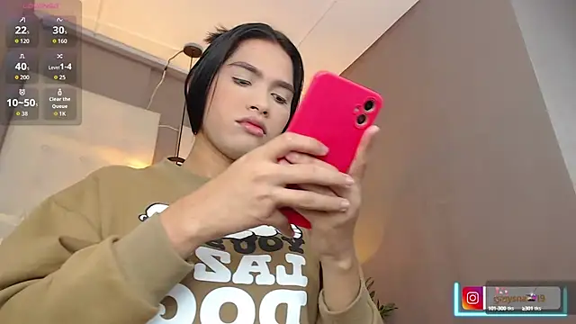 Snapshot of Greys_ath chatting on 10/15/25, 03:39 Greys ath online show from 10/15/25, 03:39