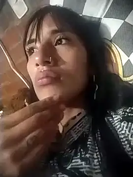 Snapshot of Avi_Thomsonn chatting on 01/22/25, 02:37 Avi Thomsonn online show from 01/22/25, 02:37