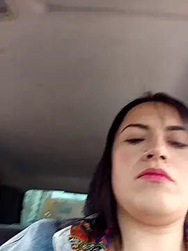 Lesly 10- online show from 02/03/25, 05:24