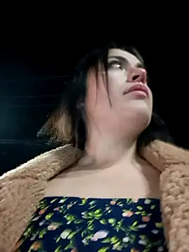 Lesly 10- online show from 03/18/25, 12:16