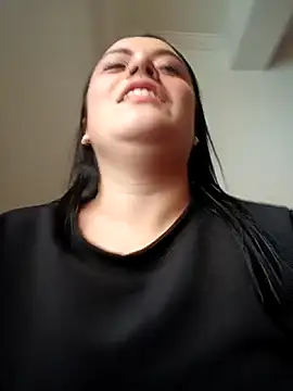 Lesly 10- online show from 03/26/26, 07:41