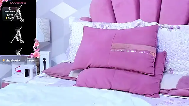 KylieMonnett online show from 01/22/25, 07:25