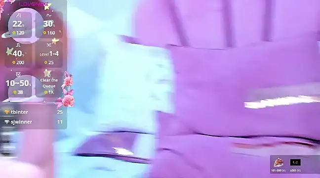 KylieMonnett online show from 03/10/25, 10:04