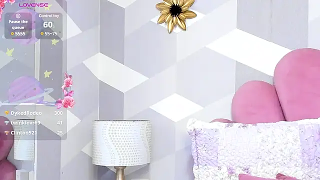 KylieMonnett online show from 03/23/25, 06:37