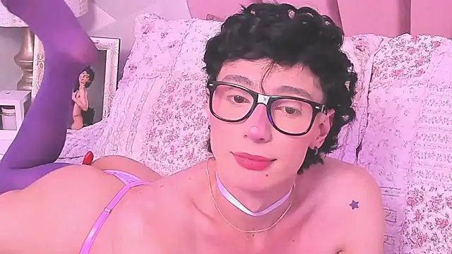 KylieMonnett online show from 06/01/26, 01:57