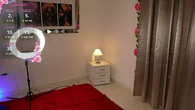 Snapshot of Alondrasparrow2 chatting on 01/15/25, 11:40 Alondrasparrow2 online show from 01/15/25, 11:40