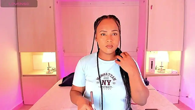 EmilyyStuart online show from 02/16/25, 03:37