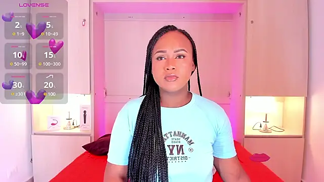 EmilyyStuart online show from 03/13/25, 03:44