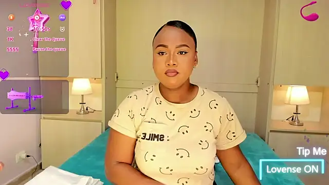 EmilyyStuart online show from 02/02/26, 07:34