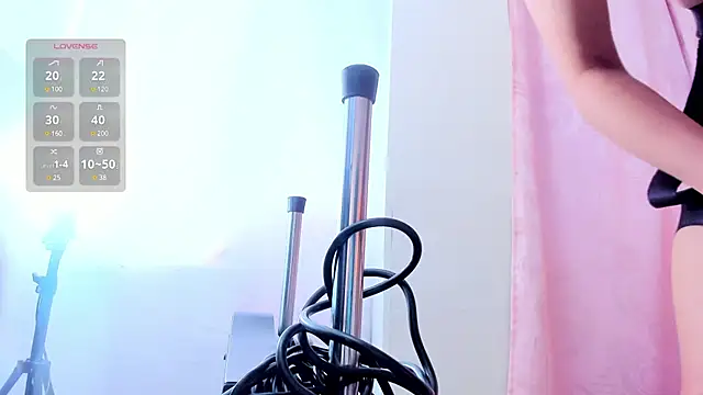 Snapshot of Elii_ross chatting on 03/08/25, 07:31 Elii ross online show from 03/08/25, 07:31