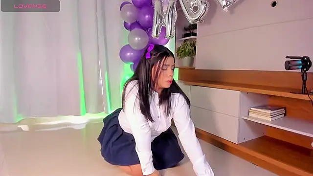 Snapshot of Elii_ross chatting on 10/28/25, 07:16 Elii ross online show from 10/28/25, 07:16