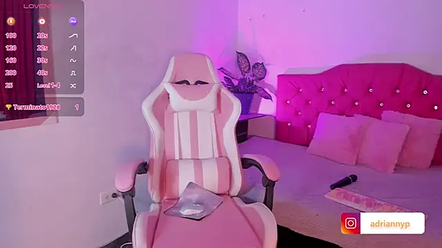 adriannyp 1 online show from 12/12/24, 04:04