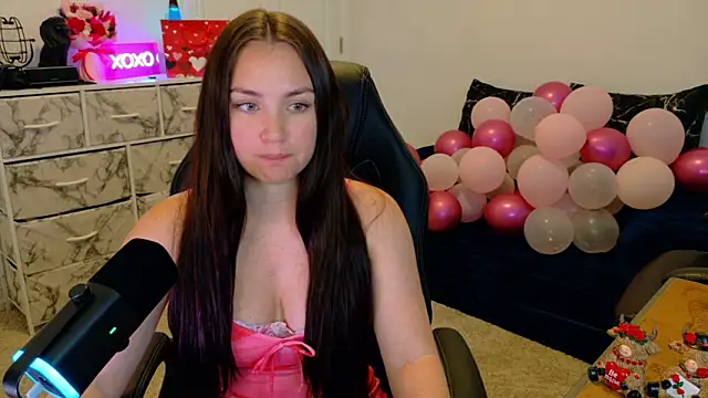sweetsariaah online show from 02/14/26, 06:59