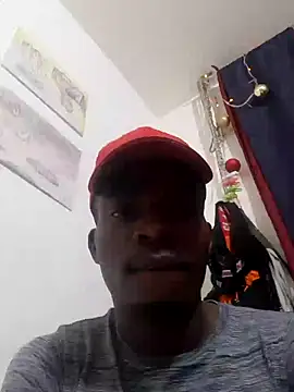 Snapshot of yezz3011 chatting on 12/18/24, 01:59 yezz3011 online show from 12/18/24, 01:59