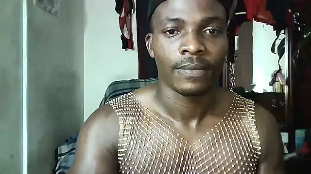 yezz3011 online show from 02/06/26, 11:41