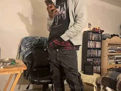 SluttyLyfe4L online show from 12/01/24, 07:36