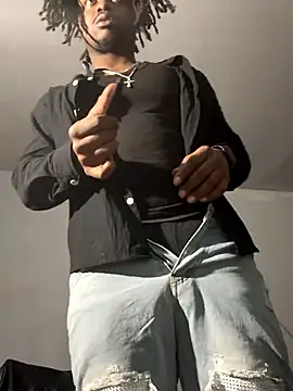 SluttyLyfe4L online show from 03/16/26, 06:45